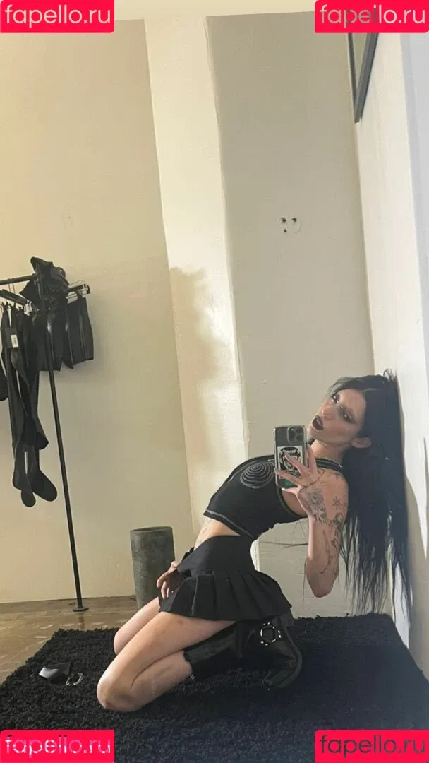 DeathbyRomy Onlyfans Photo Gallery 