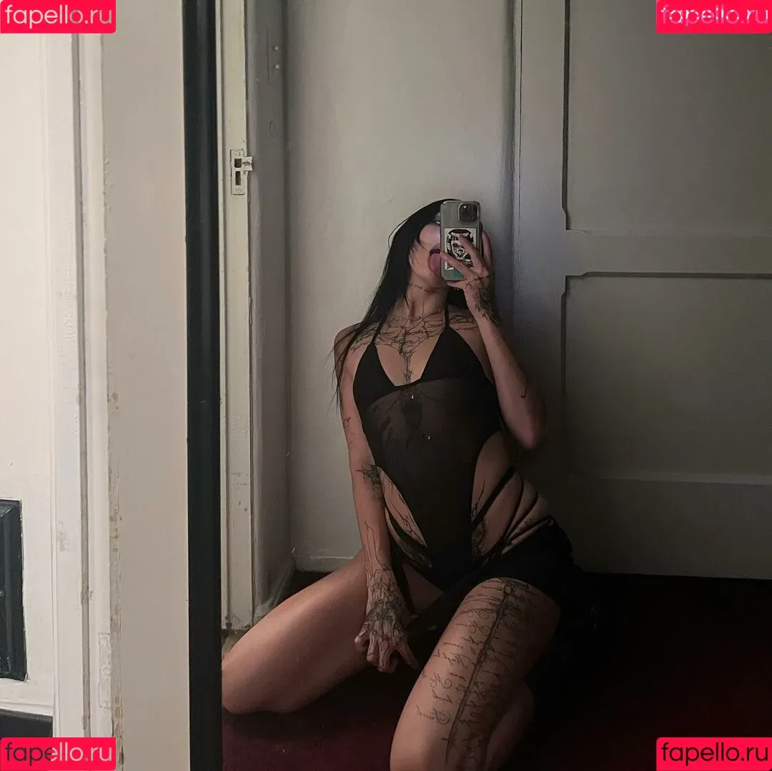 DeathbyRomy Onlyfans Photo Gallery 