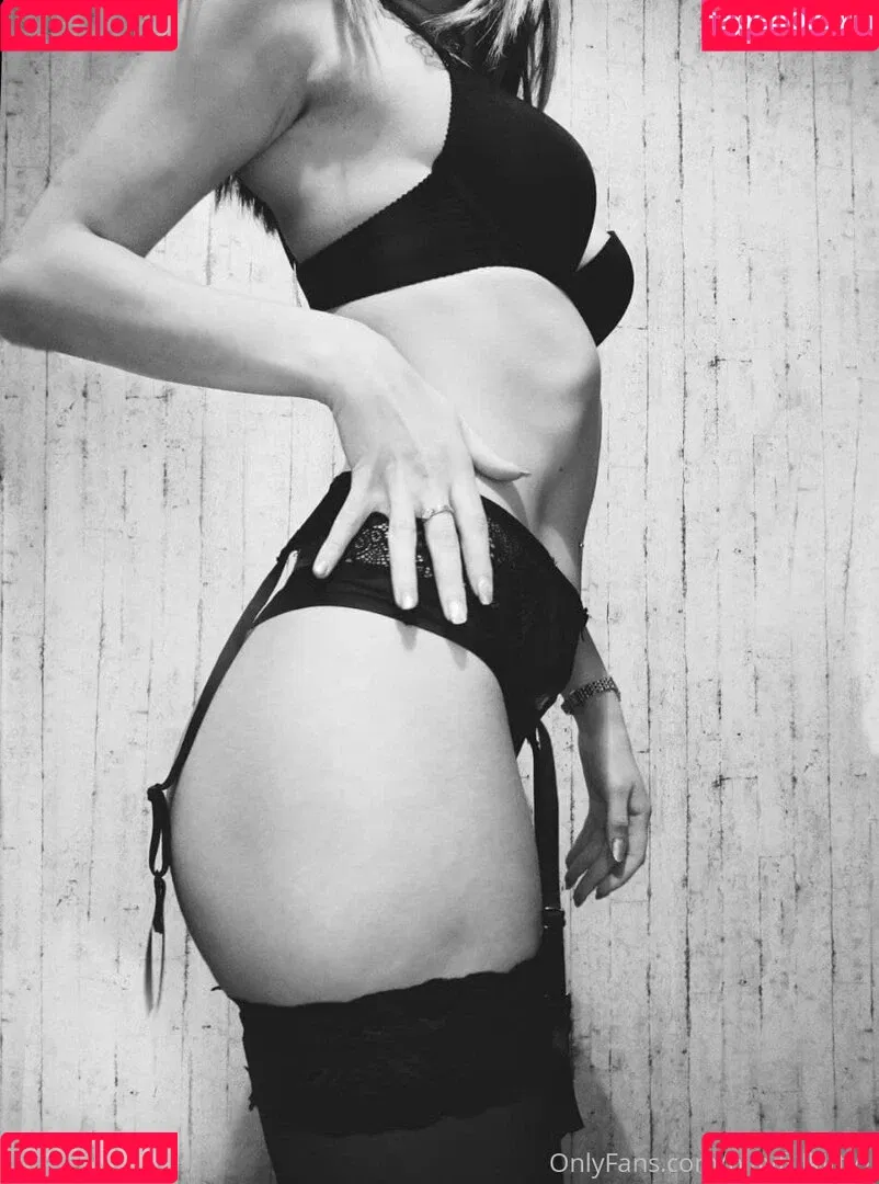 playfulkitty1 Onlyfans Photo Gallery 