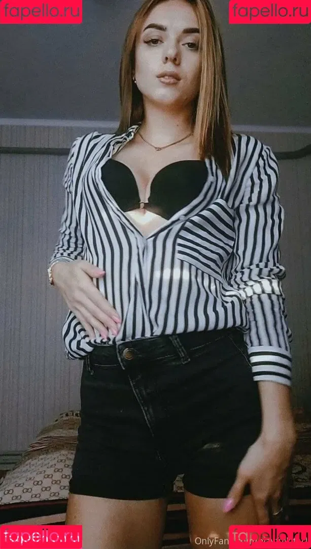 playfulkitty1 Onlyfans Photo Gallery 