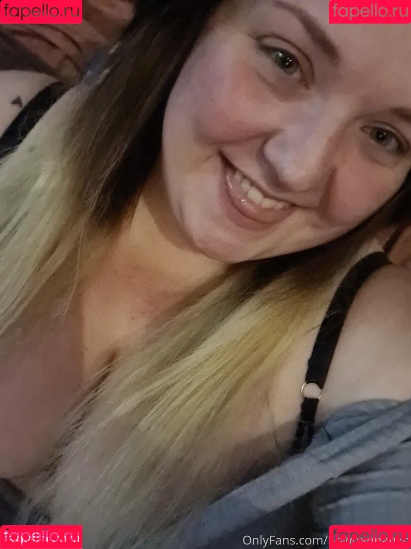 elliemartinxo Onlyfans Photo Gallery 