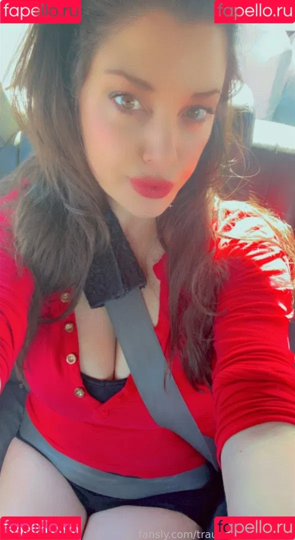 Trauma Mama ASMR Onlyfans Photo Gallery 