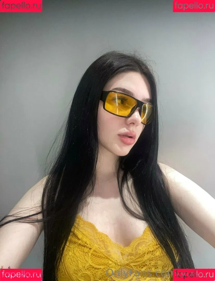 vixeellonly Onlyfans Photo Gallery 