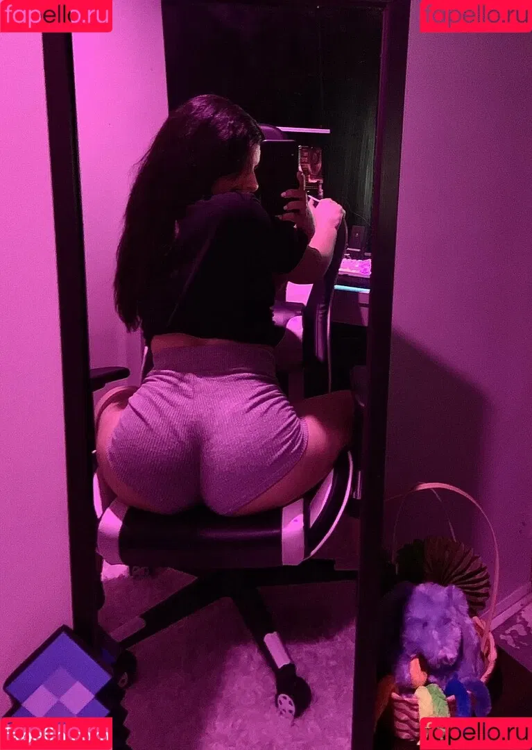 ThatGirlGatto Onlyfans Photo Gallery 