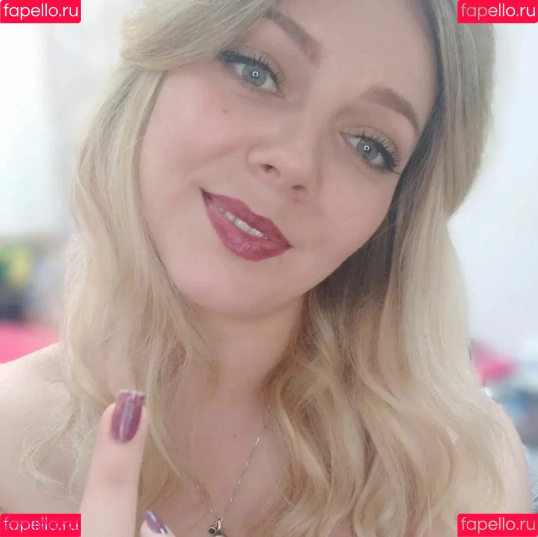 Aurora Indica Onlyfans Photo Gallery 