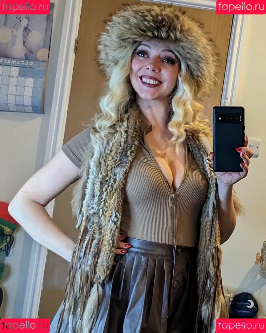 Aurora Indica Onlyfans Photo Gallery 