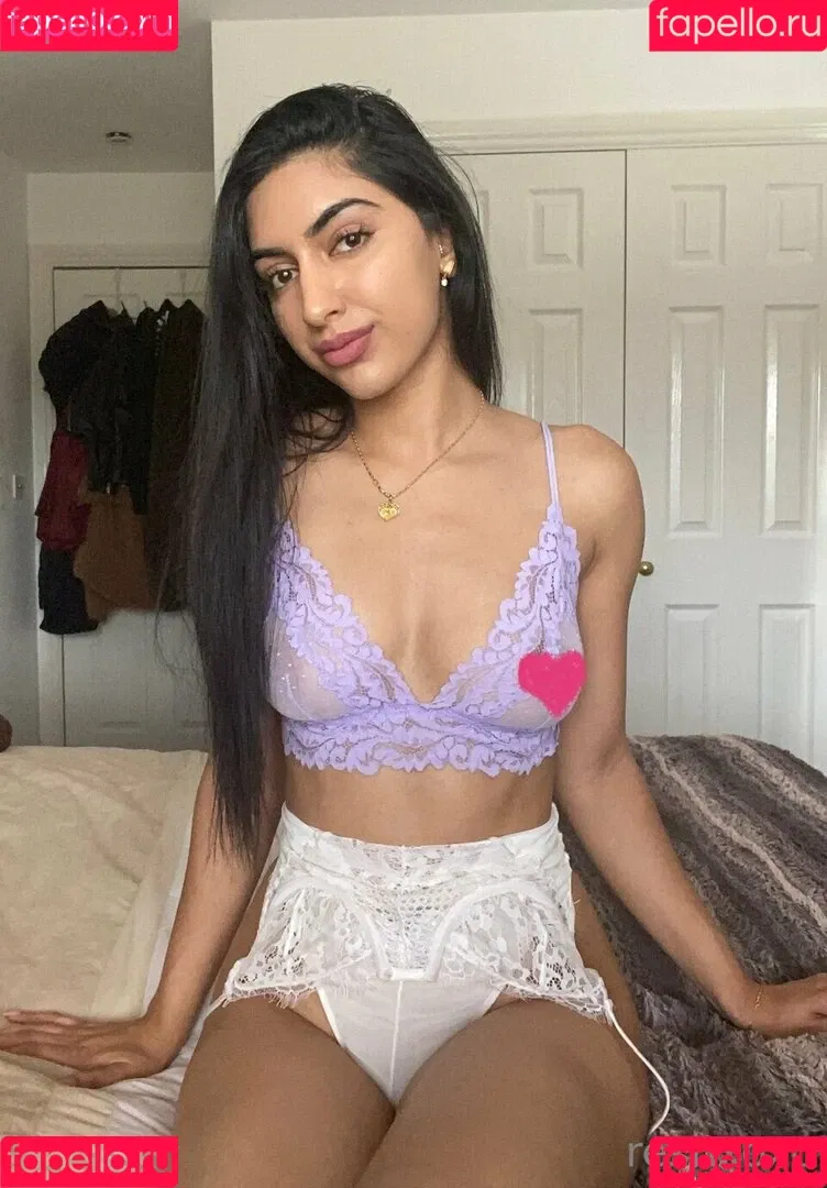 Resh Onlyfans Photo Gallery 