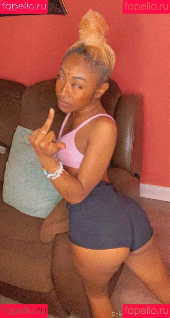 b4dakeez Onlyfans Photo Gallery 