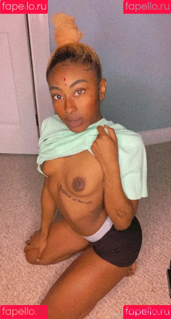 b4dakeez Onlyfans Photo Gallery 