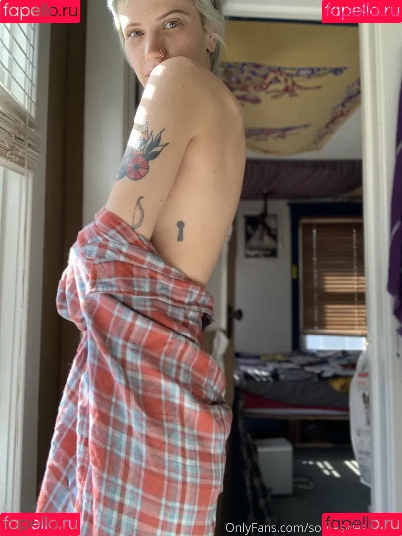 somesweetfruits Onlyfans Photo Gallery 