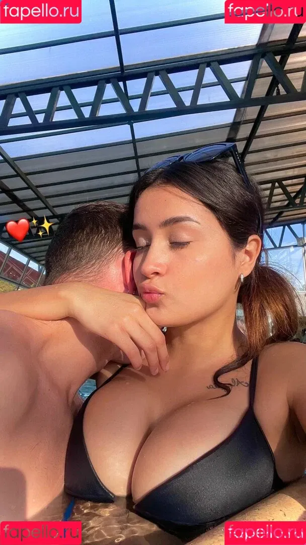 Seleneitor Onlyfans Photo Gallery 