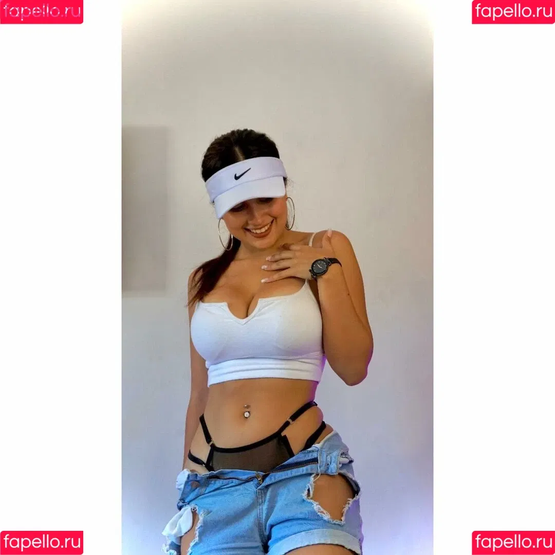 Seleneitor Onlyfans Photo Gallery 