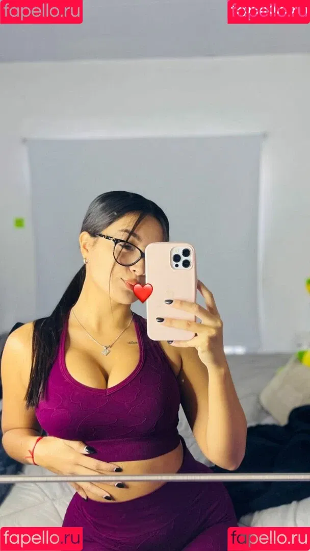 Seleneitor Onlyfans Photo Gallery 
