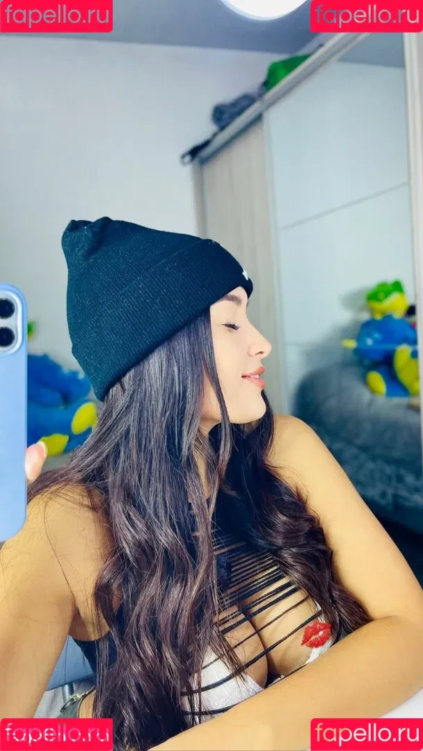 Seleneitor Onlyfans Photo Gallery 