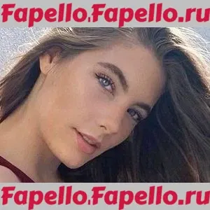 Lea Chloé Onlyfans Photo Gallery 