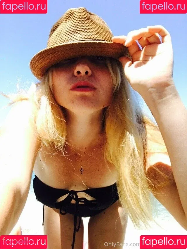 rosy_blondbabe Onlyfans Photo Gallery 