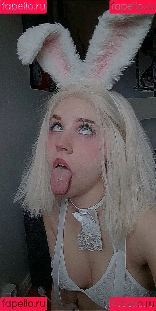 vampiie Onlyfans Photo Gallery 