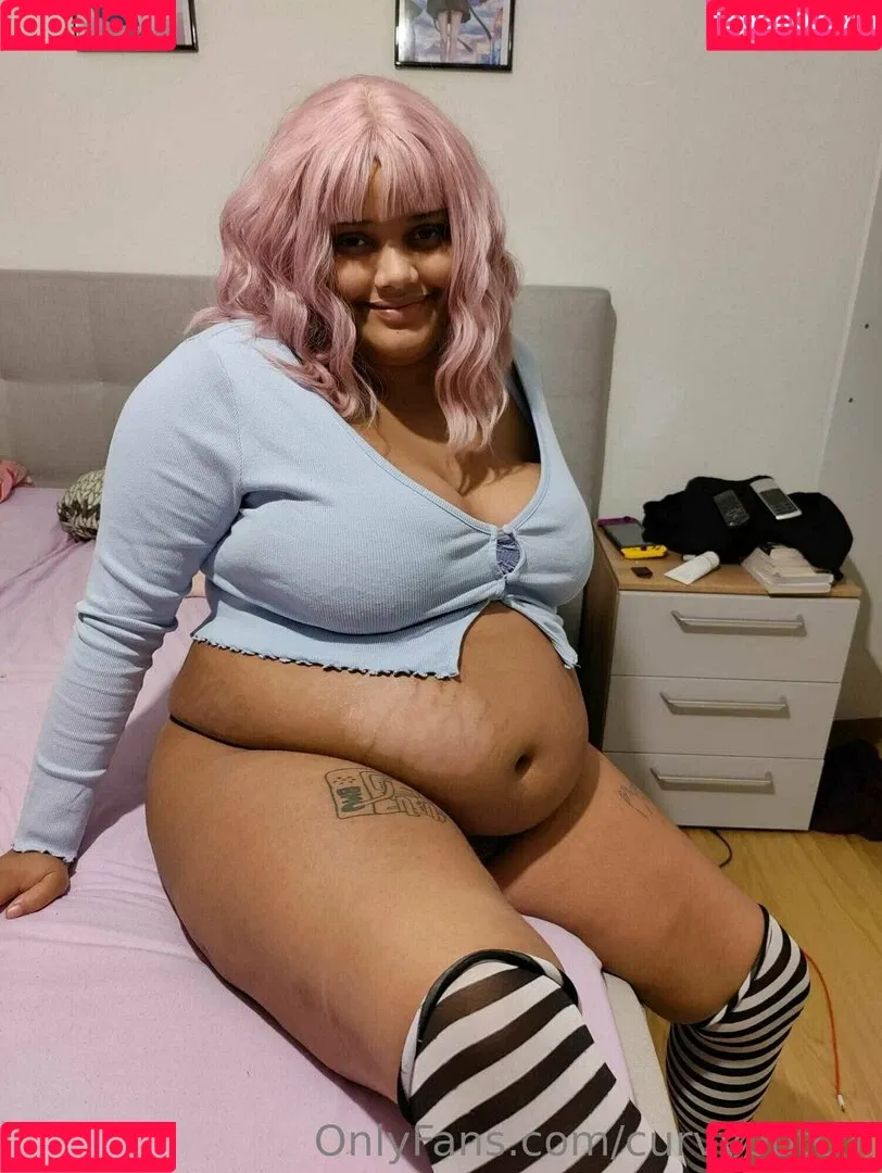 curvypotchi Onlyfans Photo Gallery 