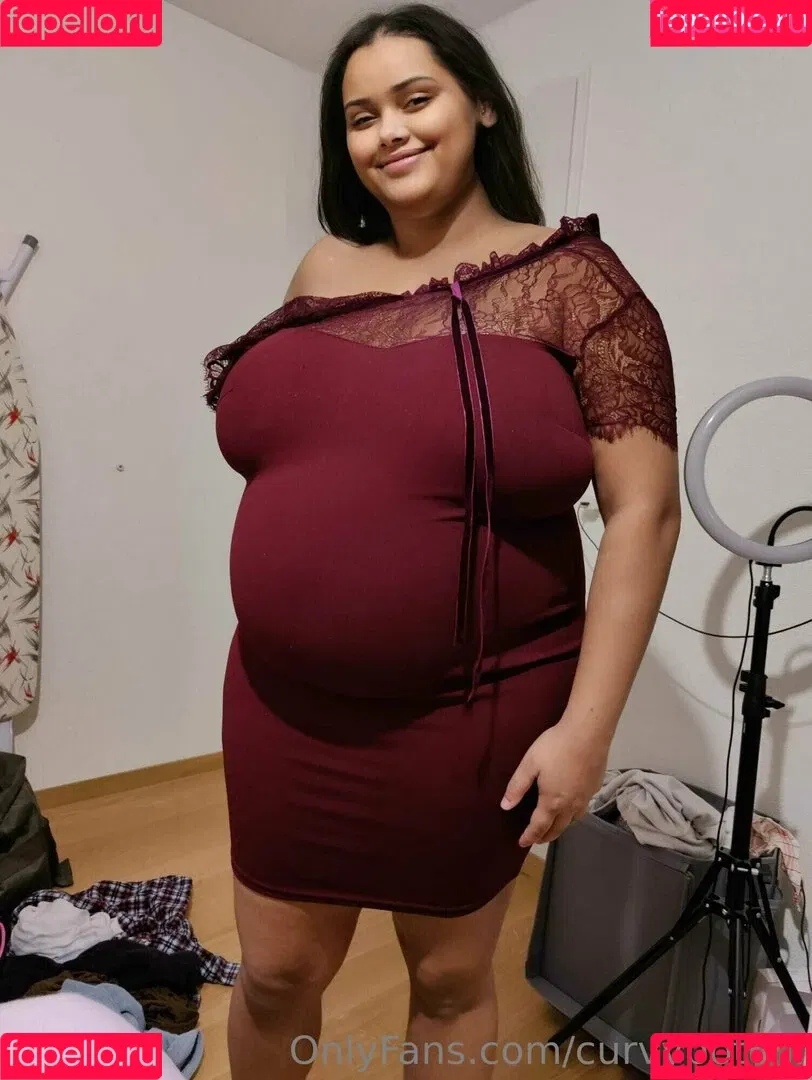 curvypotchi Onlyfans Photo Gallery 