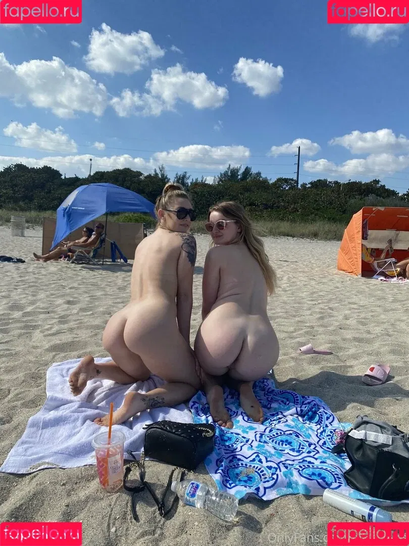 Eliza Eves Onlyfans Photo Gallery 