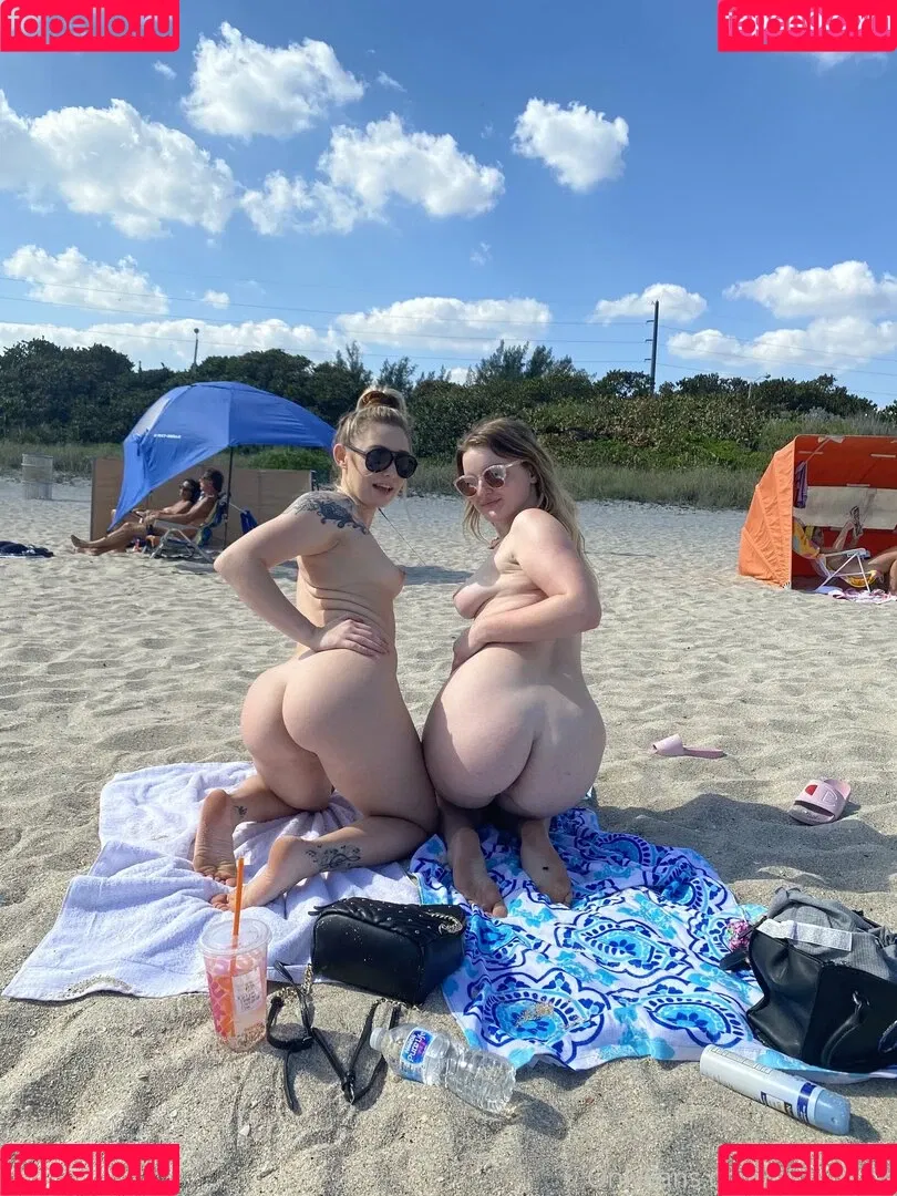 Eliza Eves Onlyfans Photo Gallery 
