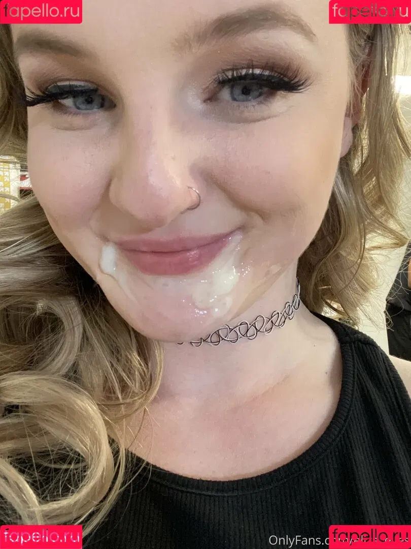 Eliza Eves Onlyfans Photo Gallery 