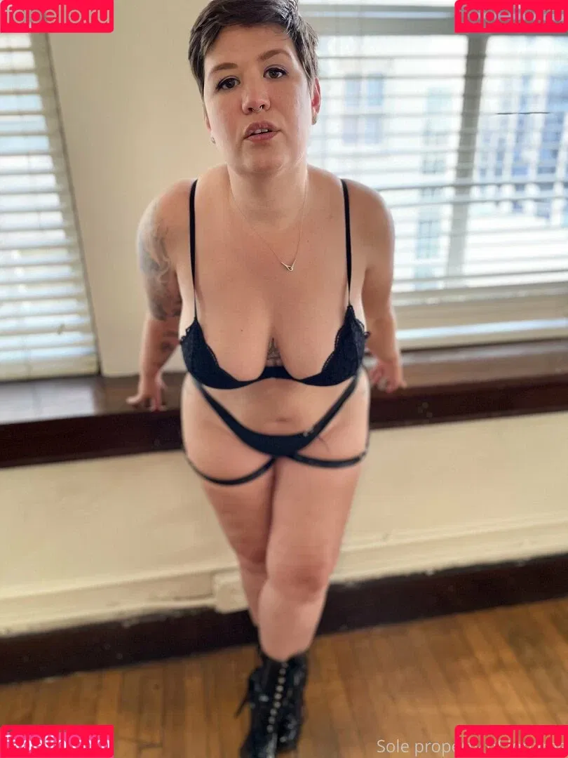 possiblynormal Onlyfans Photo Gallery 