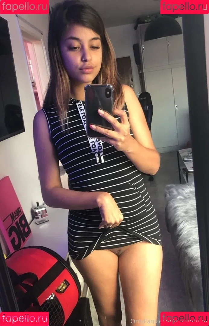 Inocente Fox Onlyfans Photo Gallery 