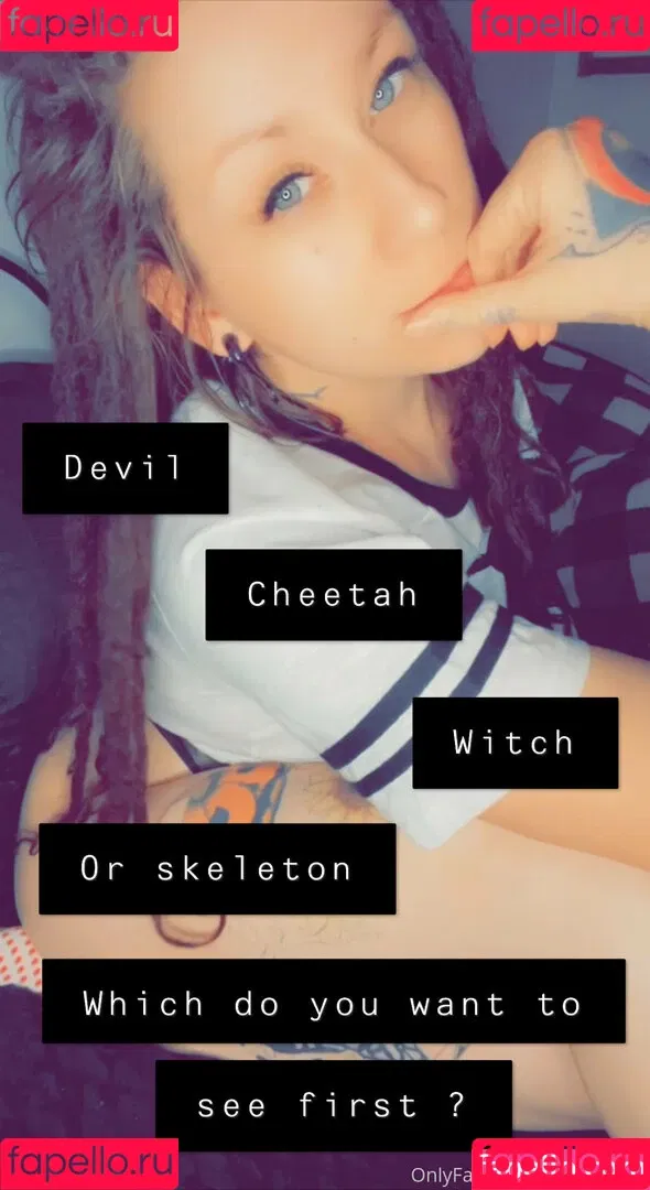 mikkistorm Onlyfans Photo Gallery 