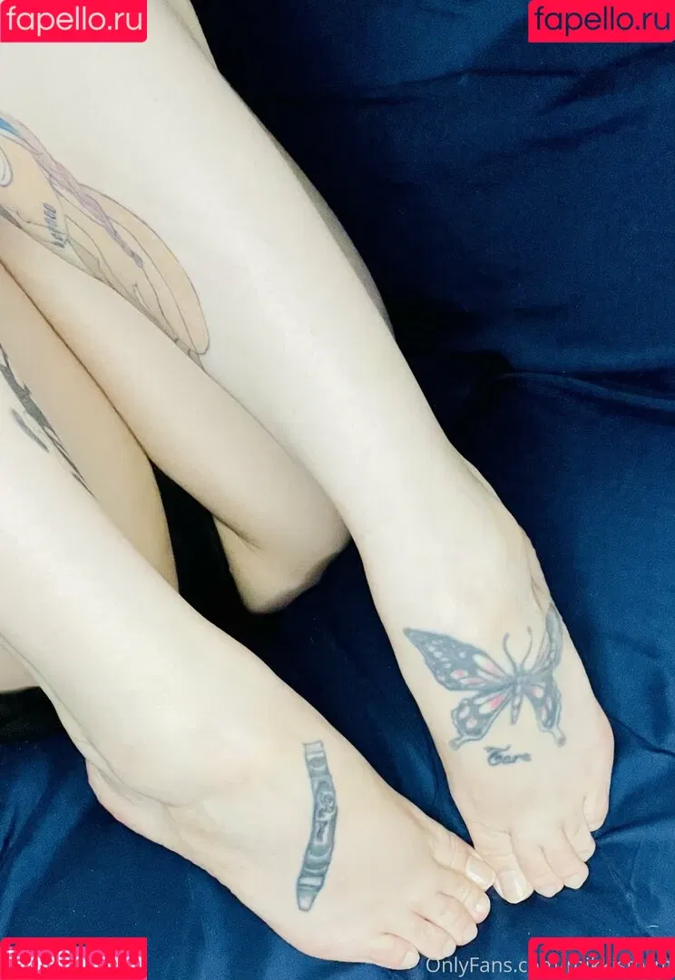 mikkistorm Onlyfans Photo Gallery 