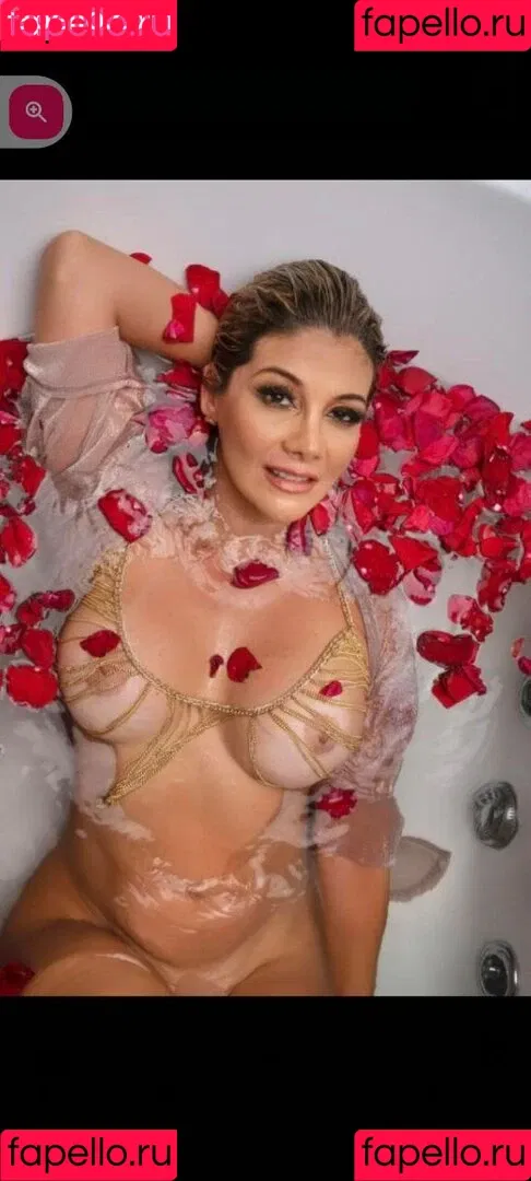 Monicest Onlyfans Photo Gallery 