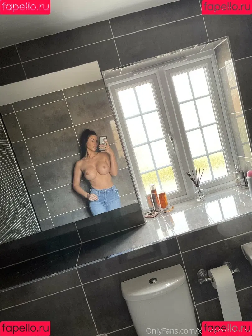 xalicegoodwinx Onlyfans Photo Gallery 