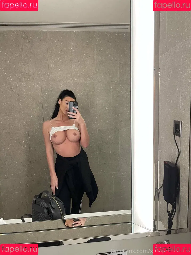xalicegoodwinx Onlyfans Photo Gallery 