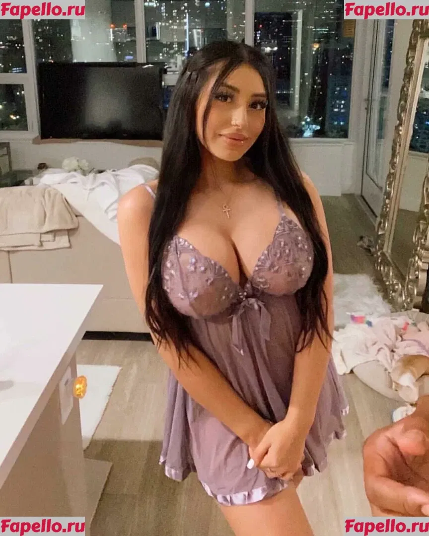 Princess Jasmin Onlyfans Photo Gallery 