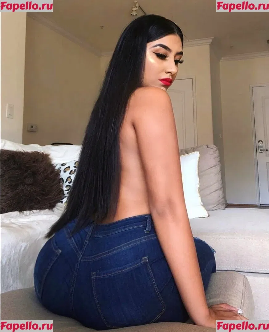 Princess Jasmin Onlyfans Photo Gallery 