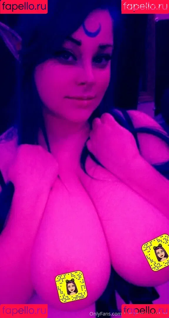 bustycosplayerfree Onlyfans Photo Gallery 