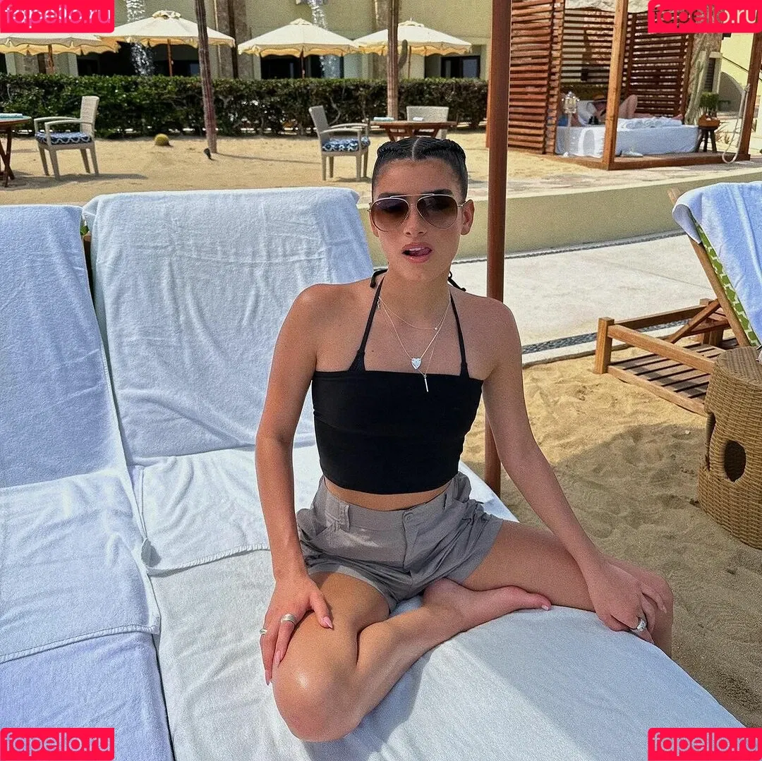 Dixie D'Amelio Onlyfans Photo Gallery 