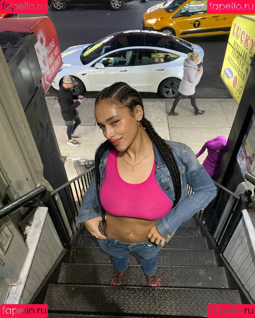 Sarina Onlyfans Photo Gallery 