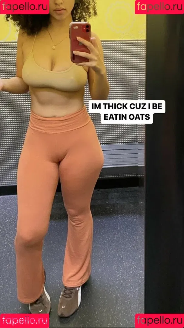 Sarina Onlyfans Photo Gallery 