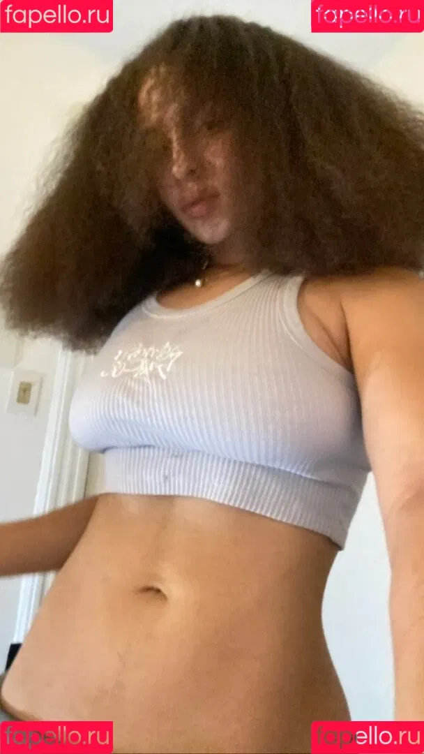 Sarina Onlyfans Photo Gallery 
