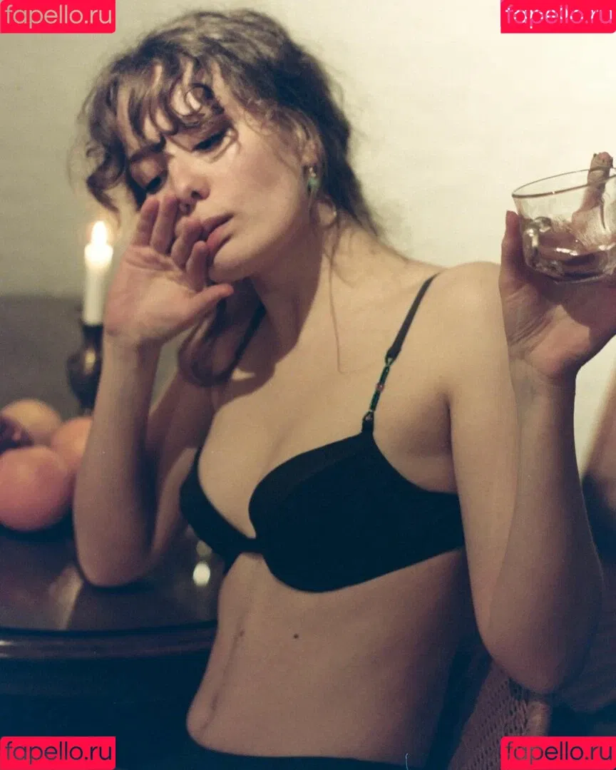 Berta Andrea Snædal Onlyfans Photo Gallery 