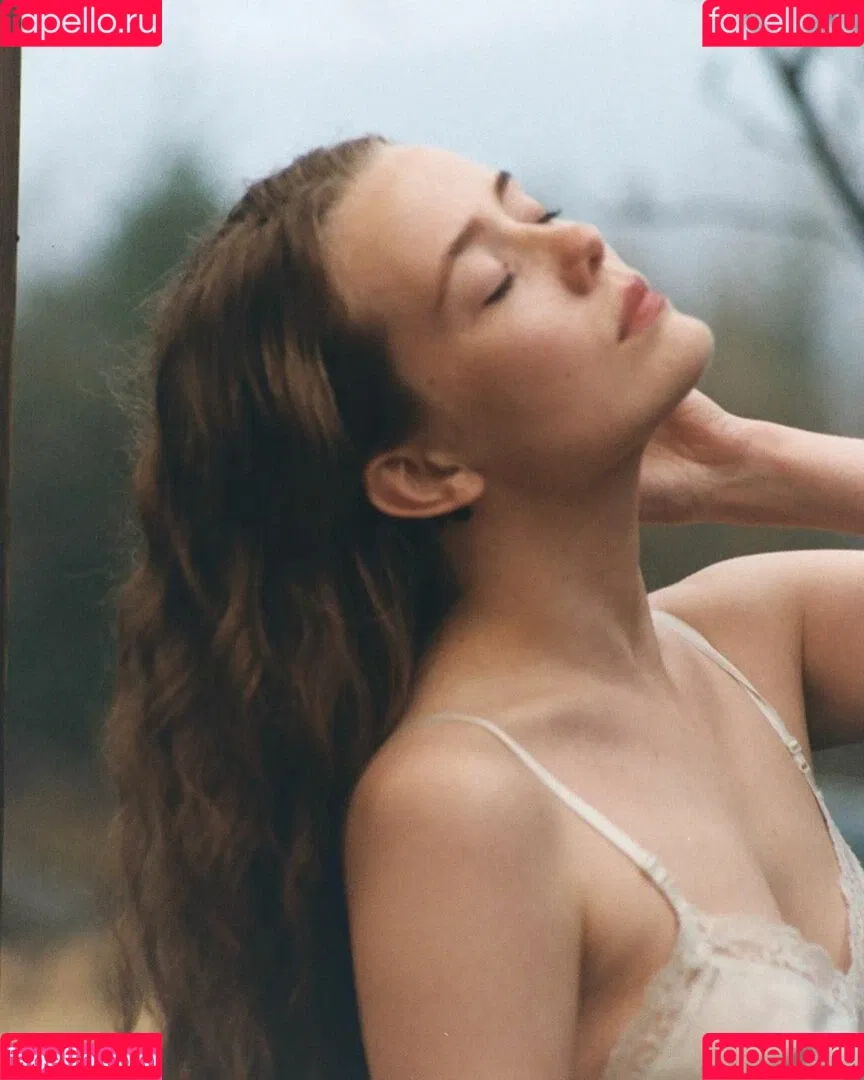 Berta Andrea Snædal Onlyfans Photo Gallery 