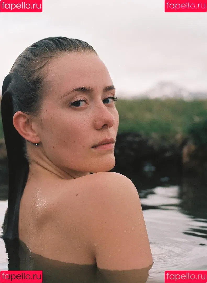Berta Andrea Snædal Onlyfans Photo Gallery 