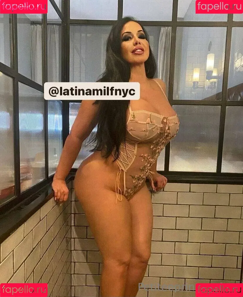 petiteeprincessfree Onlyfans Photo Gallery 