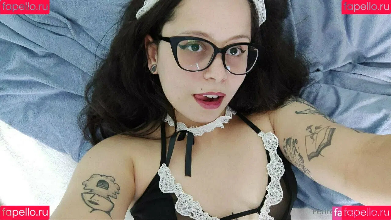 petiteeprincessfree Onlyfans Photo Gallery 