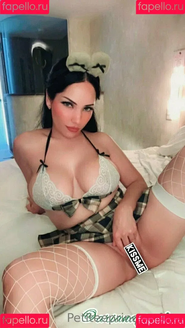 petiteeprincessfree Onlyfans Photo Gallery 