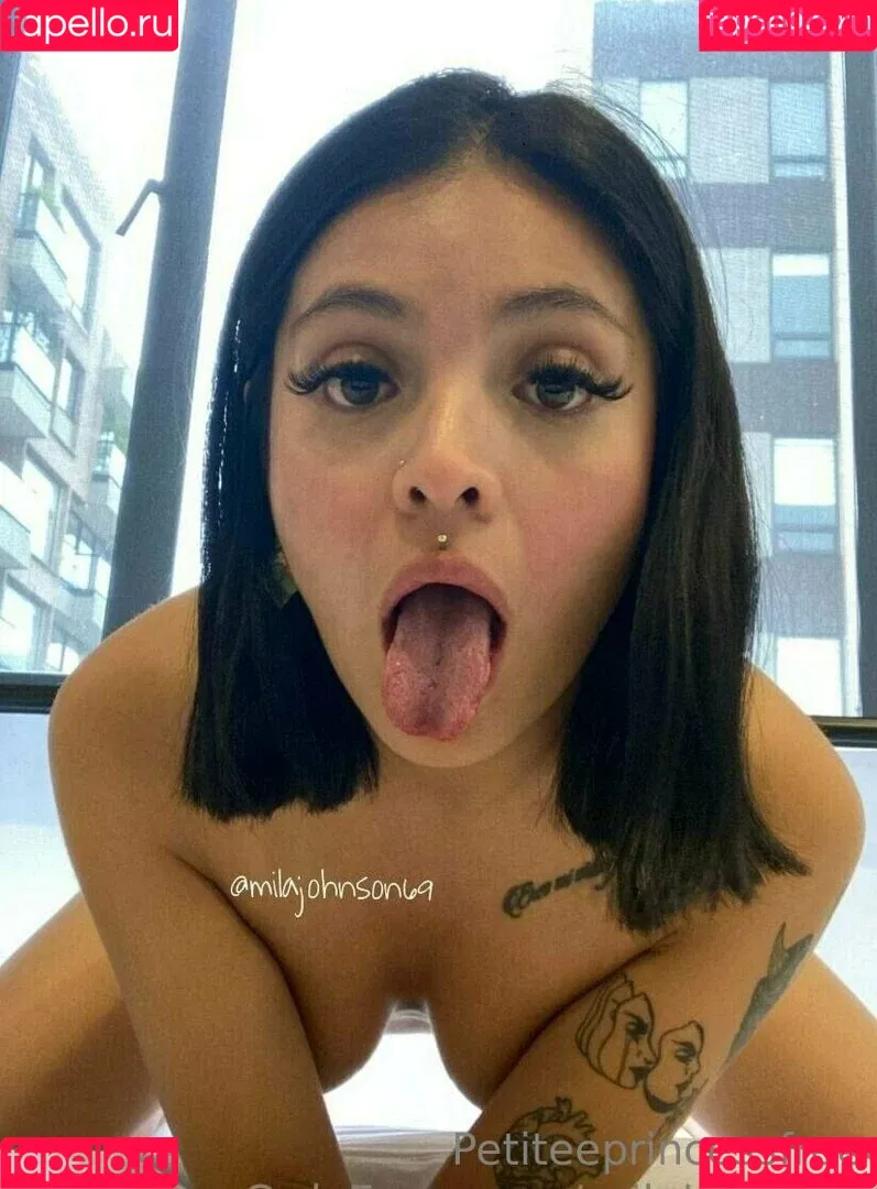 petiteeprincessfree Onlyfans Photo Gallery 