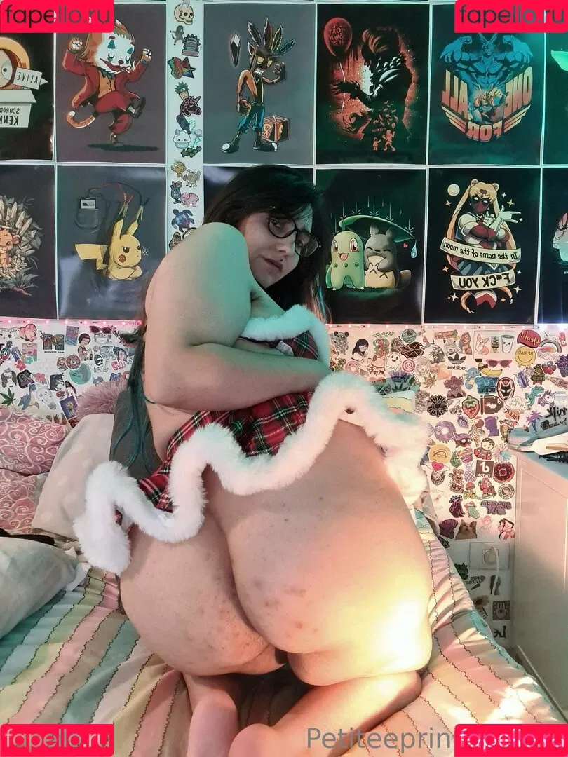 petiteeprincessfree Onlyfans Photo Gallery 