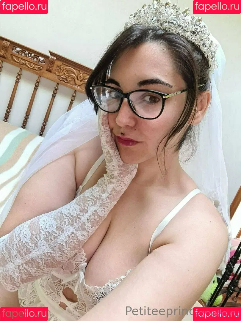 petiteeprincessfree Onlyfans Photo Gallery 
