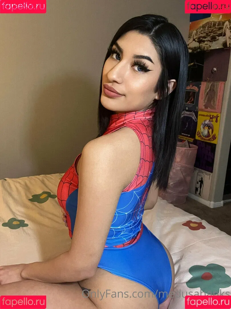medusabanks Onlyfans Photo Gallery 